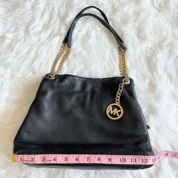 🔥Michael Kors | Hammered Leather Tote With Gold-Tone Metal Chain Handles - Picture 11 of 16